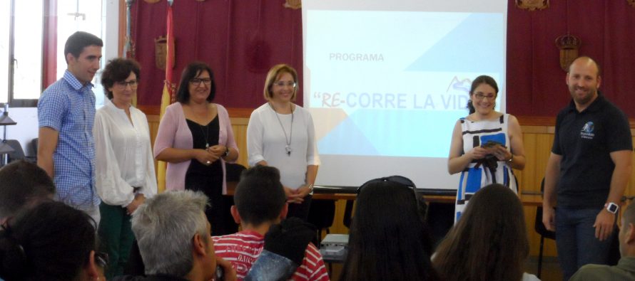 Cerca de una veintena de jóvenes participan en el programa “RE-CORRE LA VIDA”