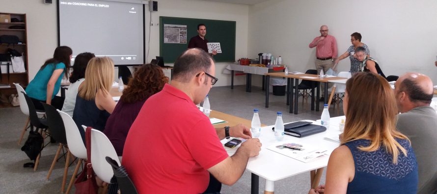Mancomunitat y el Ayuntamiento de Vilamarxant presentan a los empresarios locales en Acuerdo Territorial de Empleo