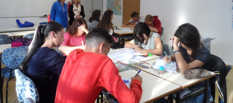 La Mancomunitat inicia una nueva edición del curso de “Arreglo y Adaptación en Textil y Piel