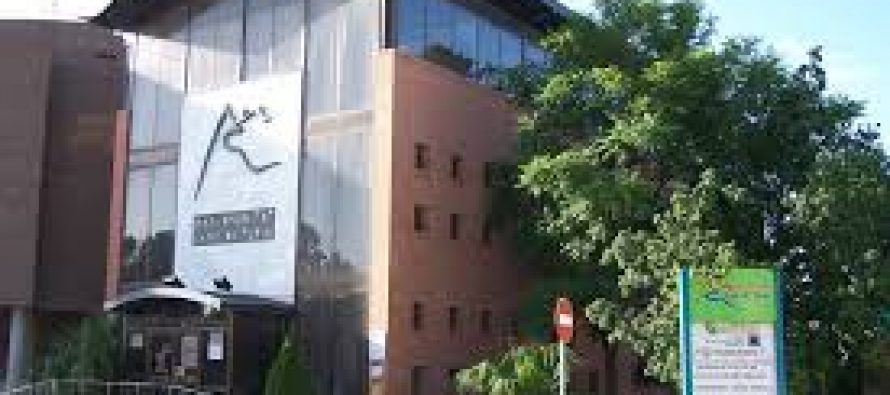ACTA DE COMPOSICIÓN DE TRIBUNAL Y REALIZACIÓN DE ENTREVISTA PARA LA CONTRATACIÓN DE TÉCNICOS/AS PSICÓLOGO, PEDAGOGO, ACTIVIDADES FÍSICAS E INTEGRACIÓN SOCIAL